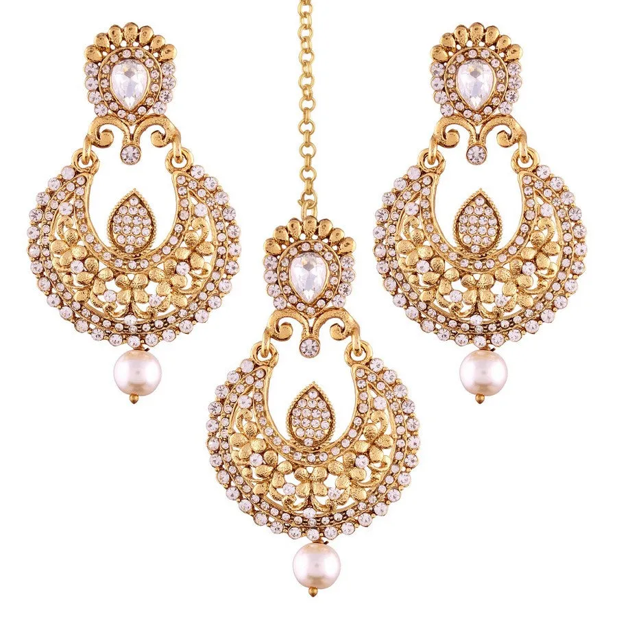 Alloy Earring Set with Maang Tikka in White