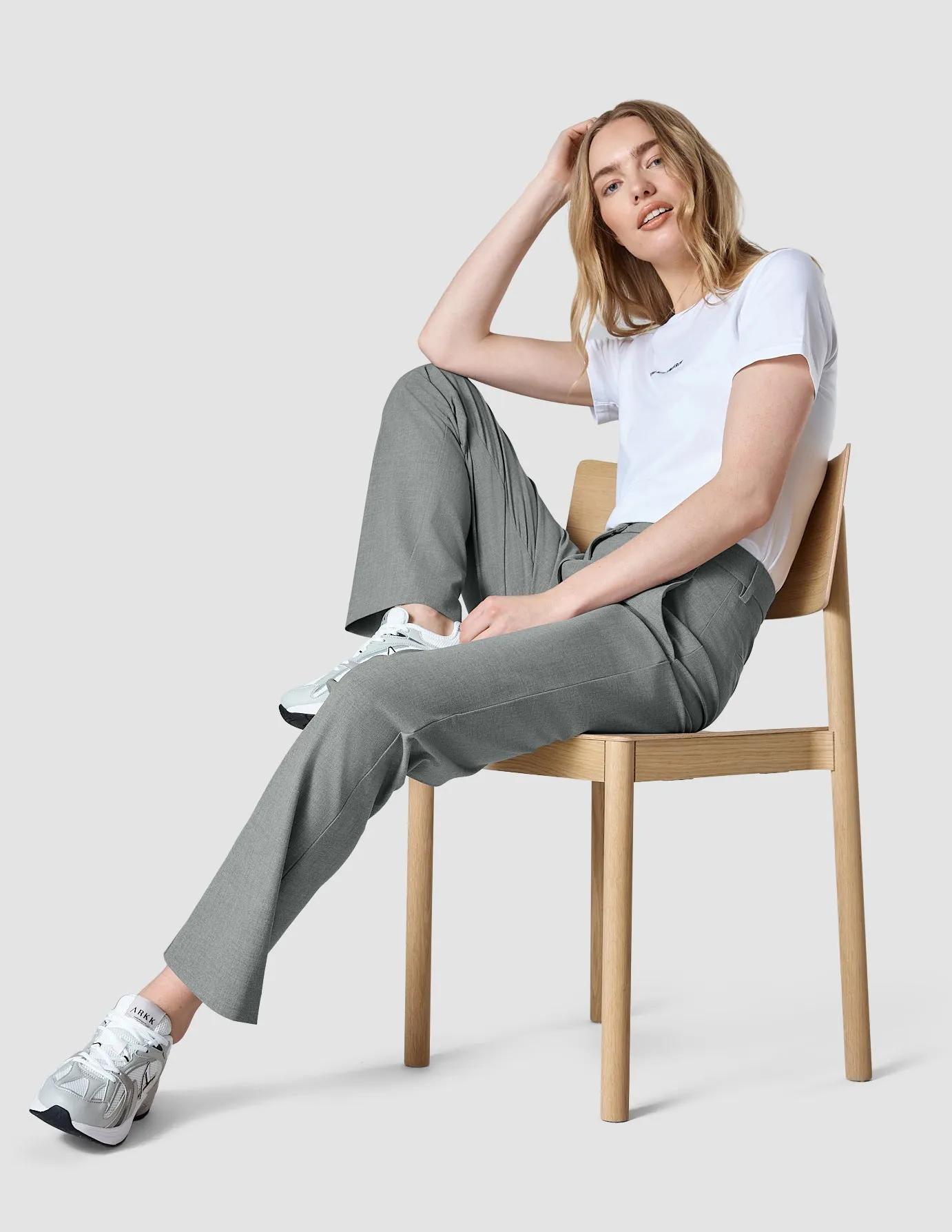 Essential Pants Straight Cloud Grey