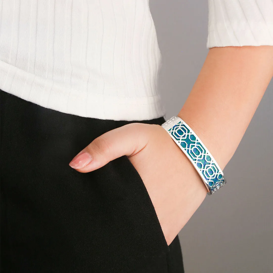 Peranakan Grace Bangle - Andaman Green - Sterling Silver