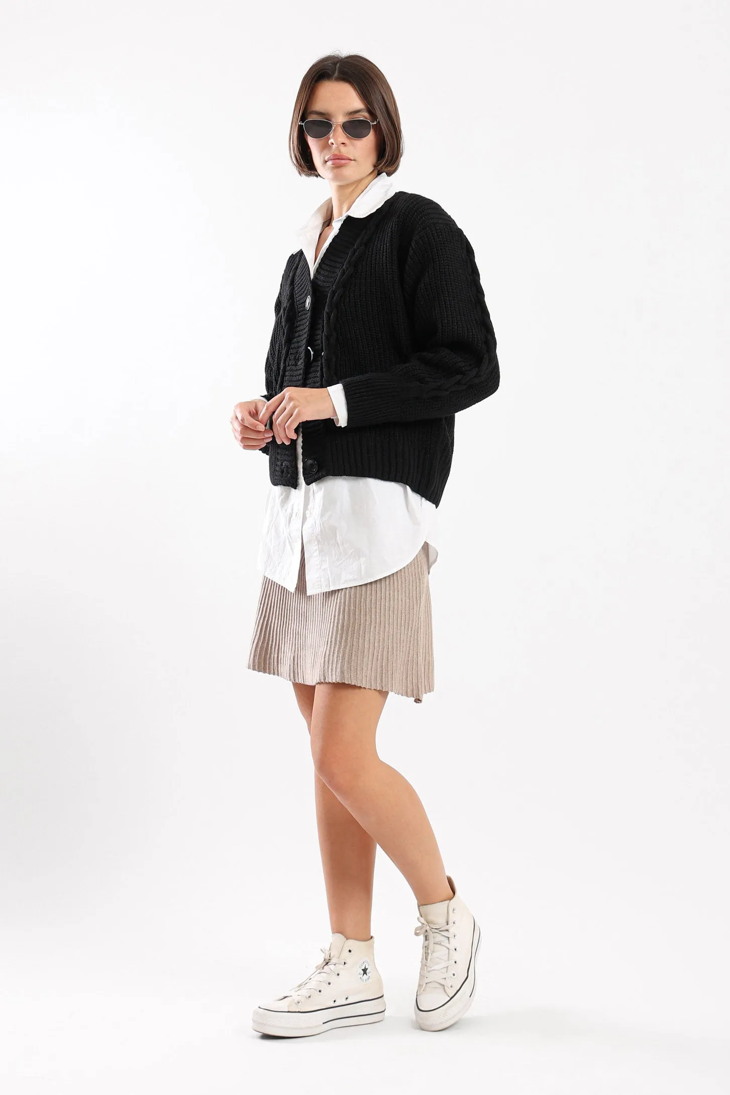 SNUGGLE KNIT CARDIGAN - BLACK