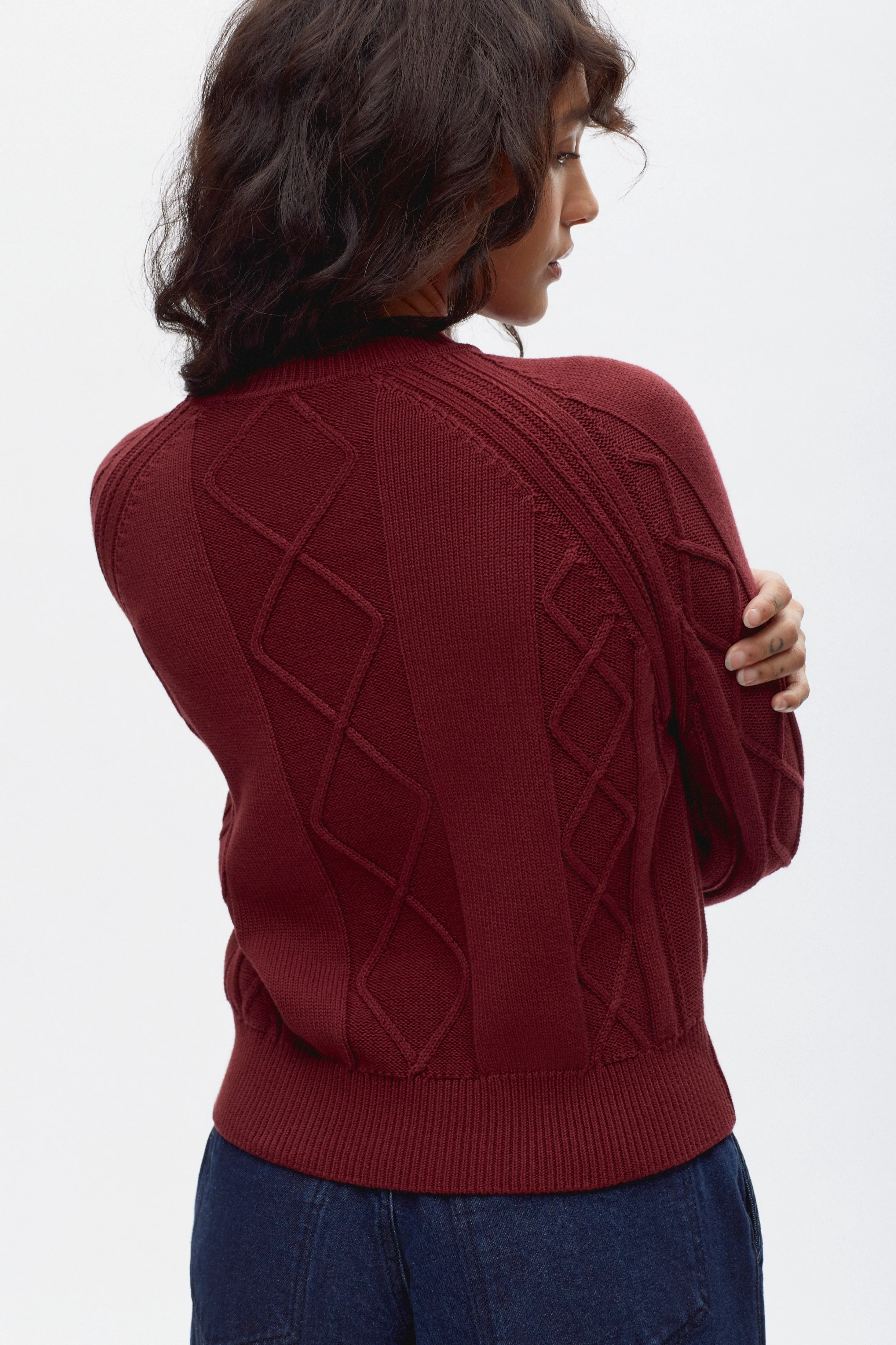 Women's Luxor Cable Sweater in Burgundy